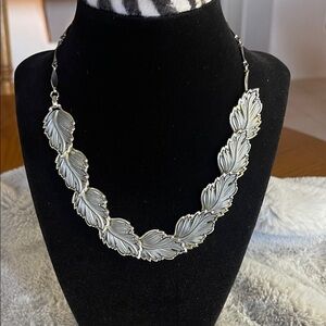 Elegant Silver Leaf Necklace